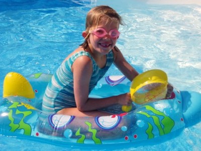 Fun in the swimming pool
